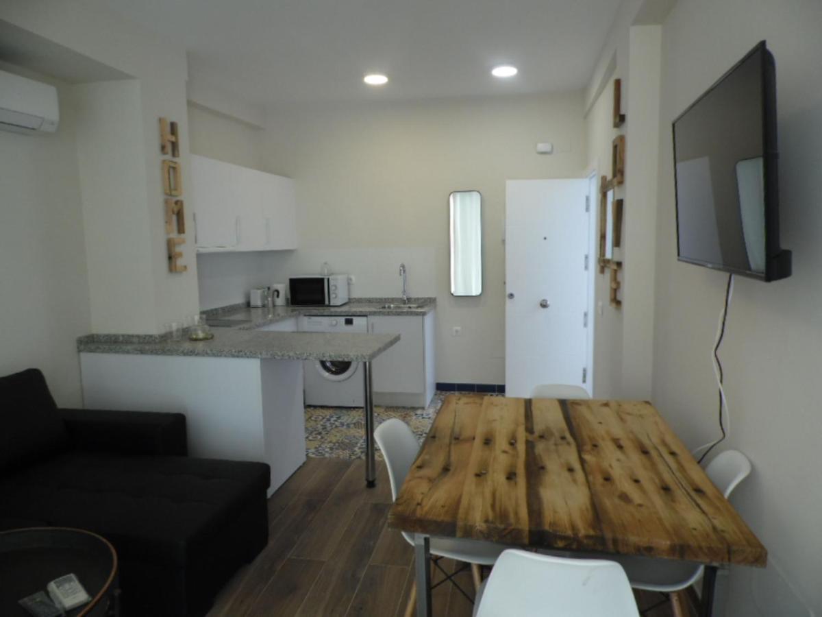 Apartamentos San Miguel Торремолинос Номер фото