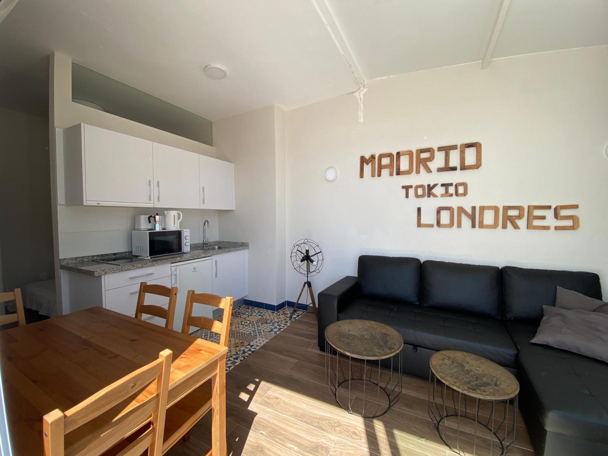 Apartamentos San Miguel Торремолинос Номер фото
